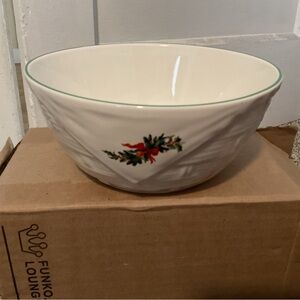 Pfaltzgraff White Ceramic Serving Bowl